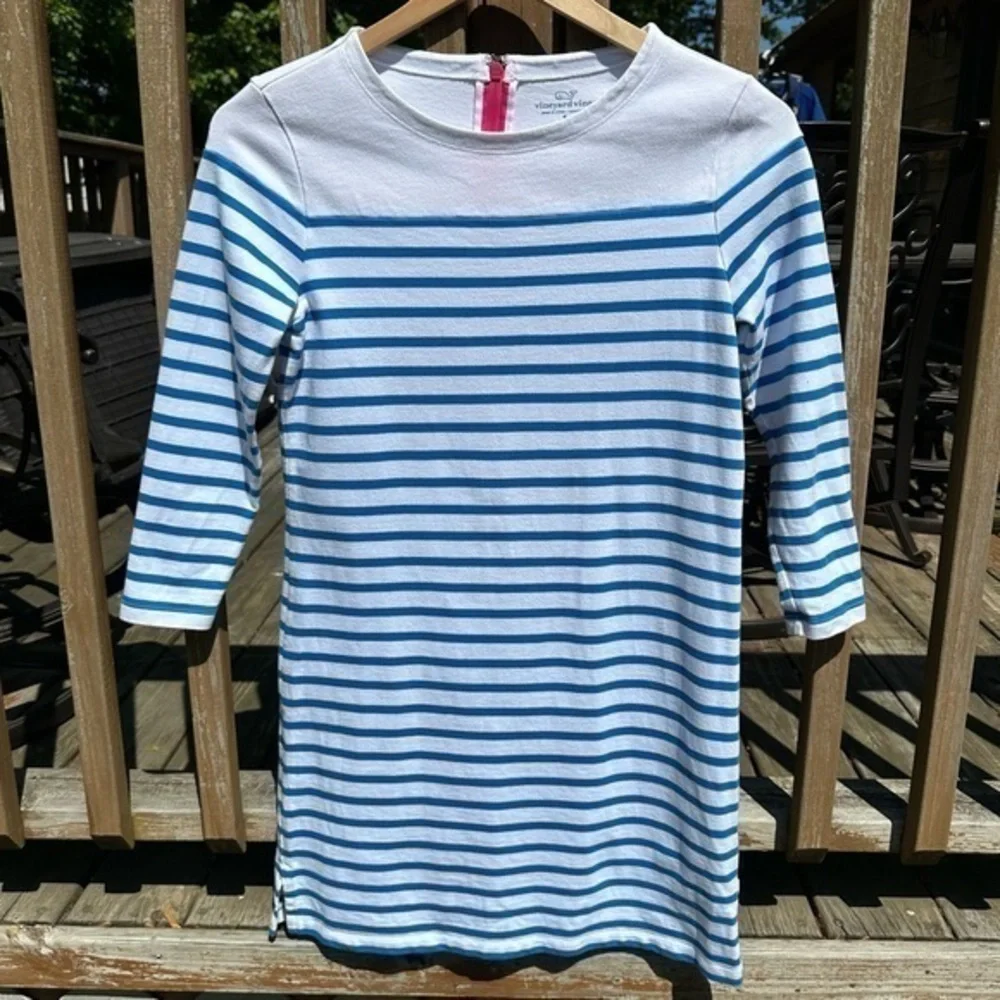 Vineyard Vines Women’s‎ White Blue Striped Simple Boatneck Dress (Small)